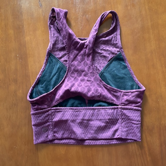 Lab - mesh crop tank - Picture 2 of 2